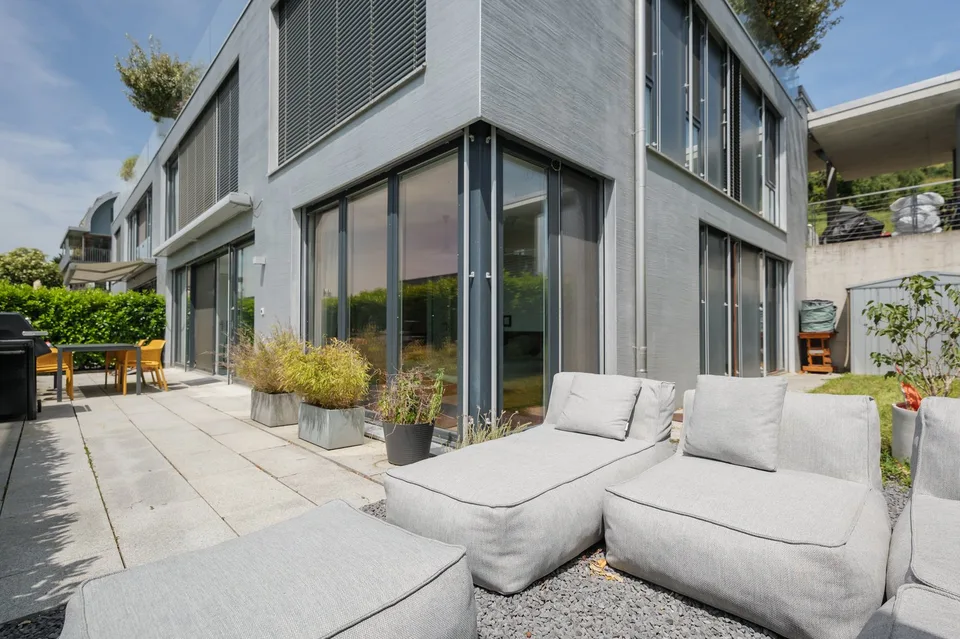 Stilvolle Gartenwohnung mit Minergie-Standard in Sissach (BL)