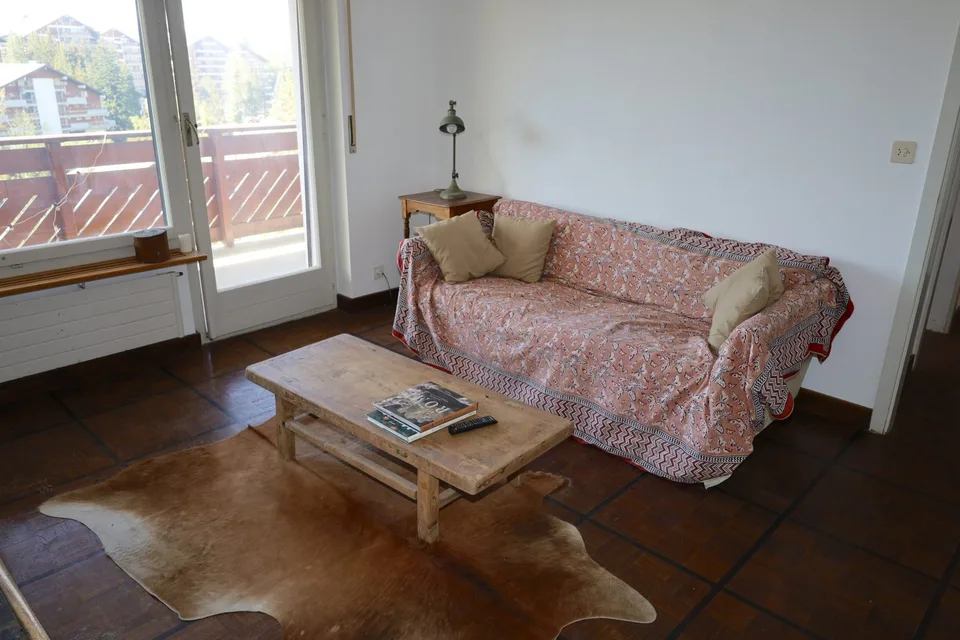 Charmant appartement 2,5 pièces avec vue imprenable à Crans