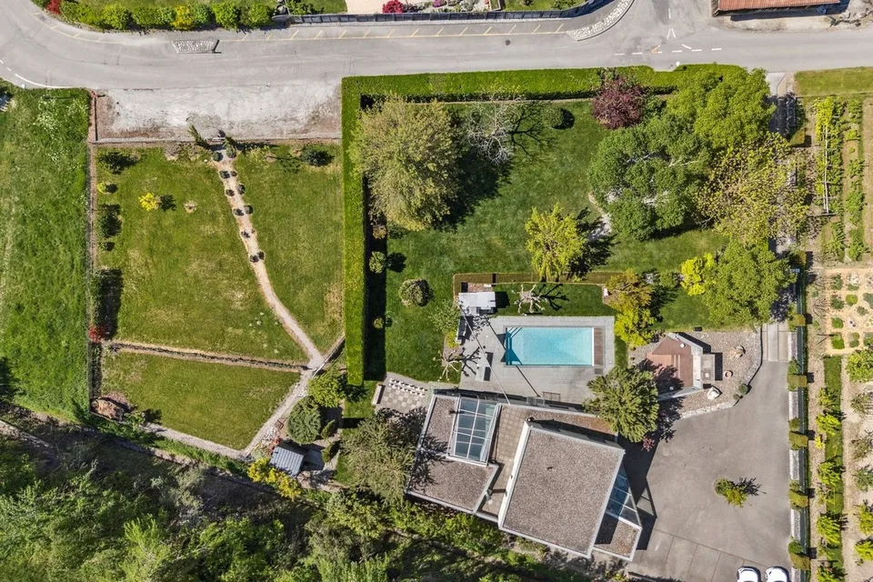 Villa esclusiva con piscina, ampi spazi e ambiente idilliaco – foto 11 di 12