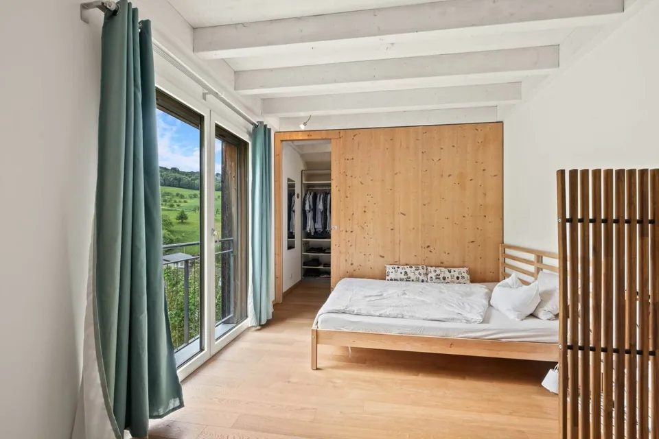 Emplacement ensoleillé au sud : Maison individuelle dépendante avec panorama et intimité – photo 14 sur 20