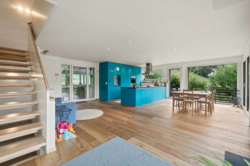 Emplacement ensoleillé au sud : Maison individuelle dépendante avec panorama et intimité – photo 8 sur 20