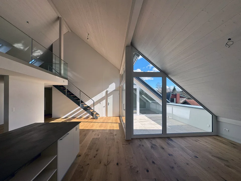Grosszügige 5½-Zimmer-Galerie-Dachwohnung mit Sauna – MINERGIE-A® – Foto 8 von 17