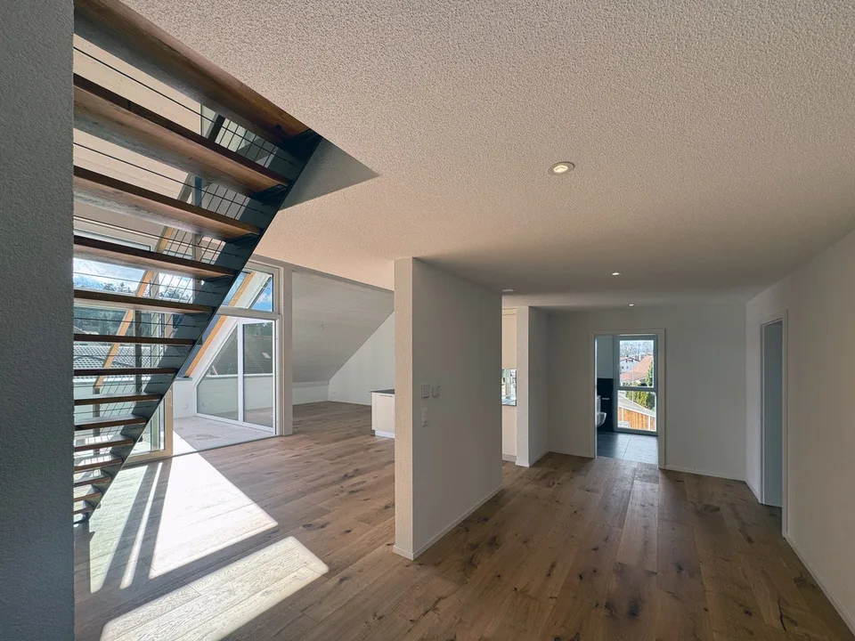 Grosszügige 5½-Zimmer-Galerie-Dachwohnung mit Sauna – MINERGIE-A® – Foto 17 von 17