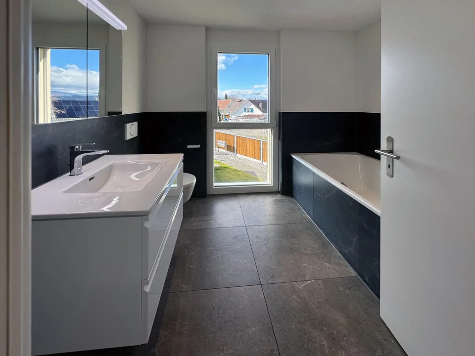 Grosszügige 5½-Zimmer-Galerie-Dachwohnung mit Sauna – MINERGIE-A® – Foto 15 von 17