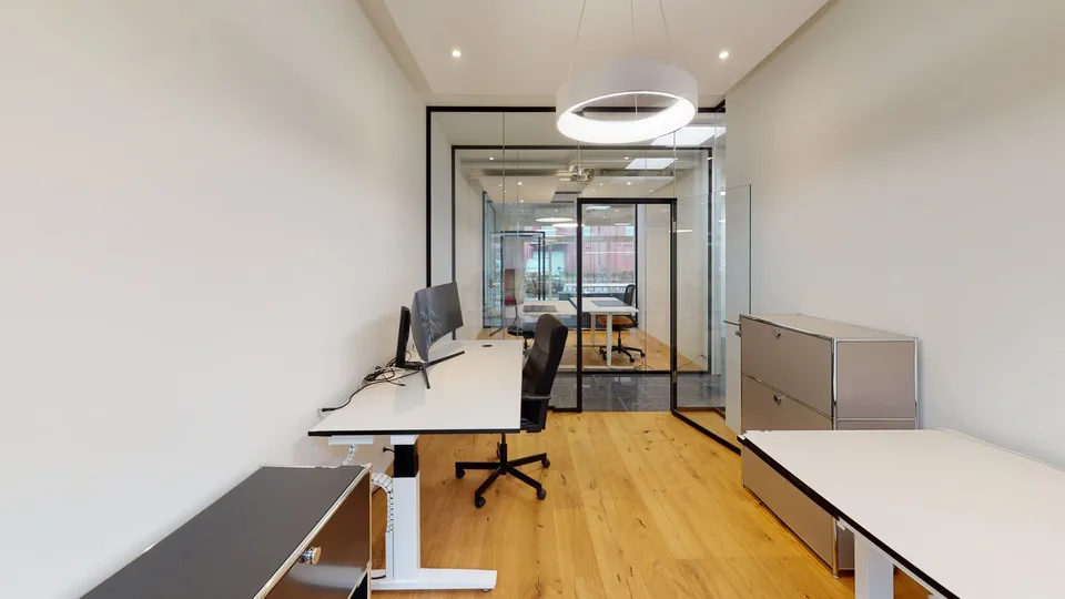 Spazi uffici moderni a Baar - 10,5 locali su 220m²