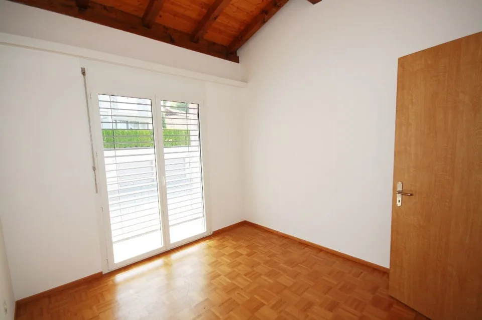 Graziosa palazzina con vista aperta/Hübsche Residenz mit offener Sicht – foto 28 di 30