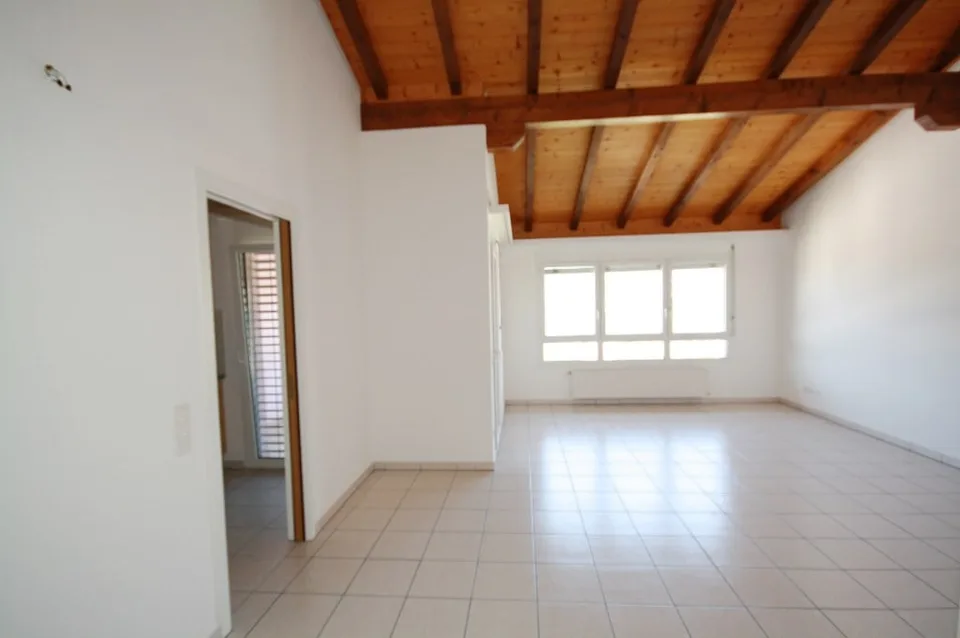 Graziosa palazzina con vista aperta/Hübsche Residenz mit offener Sicht – foto 16 di 30