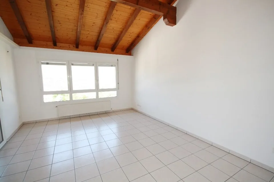Graziosa palazzina con vista aperta/Hübsche Residenz mit offener Sicht – foto 18 di 30
