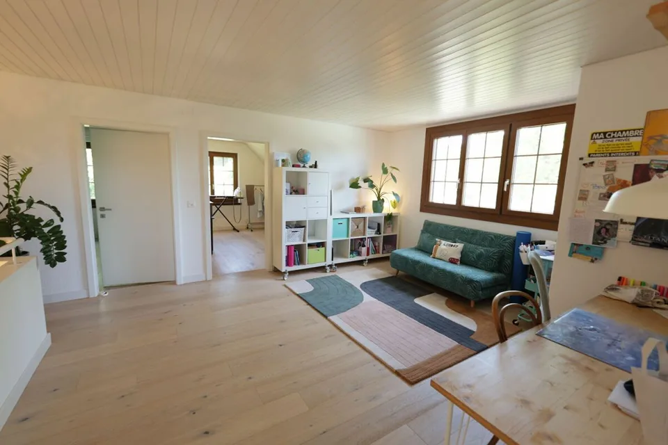 Schönes renoviertes Haus mit 7,5 Zimmern und Außenpool – Foto 21 von 26