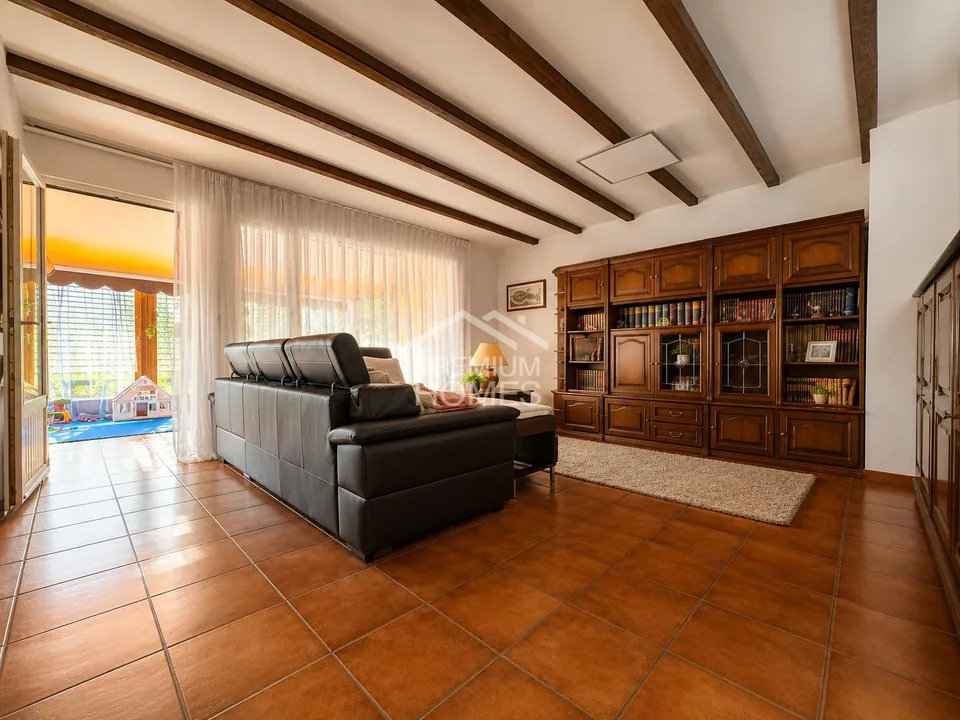 Plenty of Space to Live - Family Paradise in the Best Location