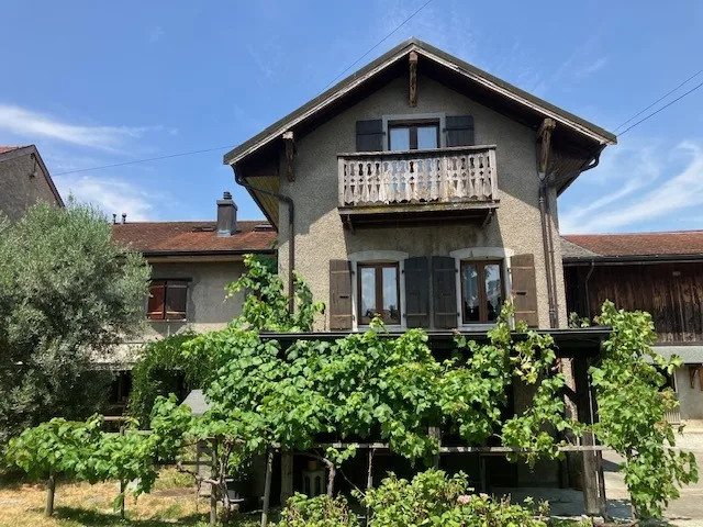 Complexe immobilier avec potentiel de création de logements à Chessel
