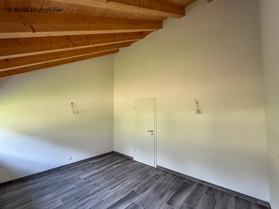 RISERVATO - Affascinante duplex nuovo a Riddes con prato – foto 8 di 11