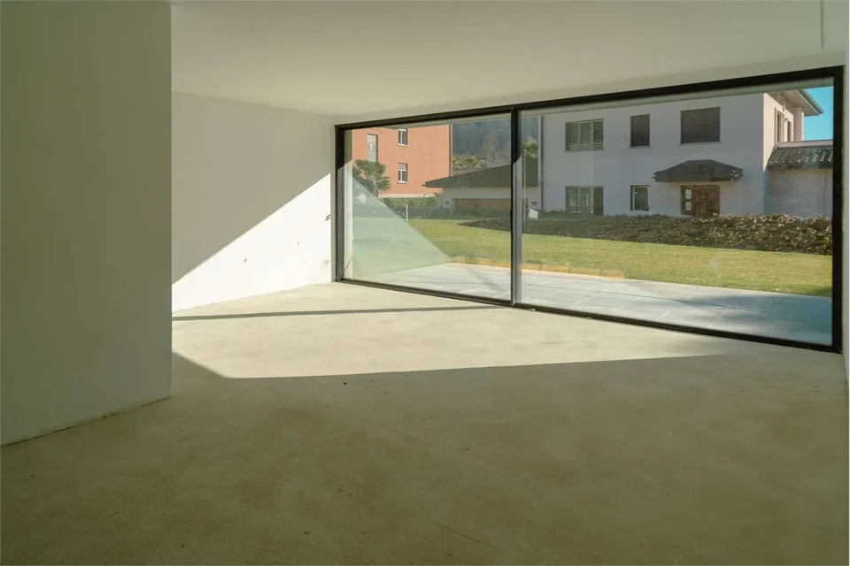 Maroggia splendide 3.5 pièces avec jardin privé, à deux pas du lac – photo 11 sur 13