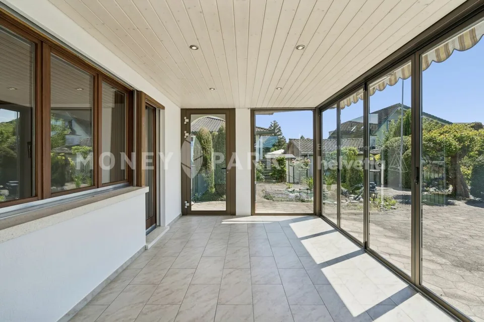 6.5-Zimmer-Einfamilienhaus in ruhiger Wohnlage mit Gartenidylle