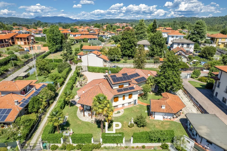 Villa in Castelletto Sopra Ticino