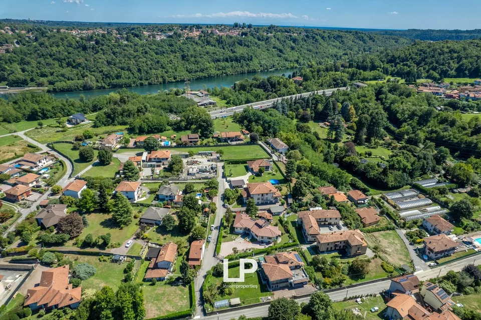 Villa a Castelletto Sopra Ticino