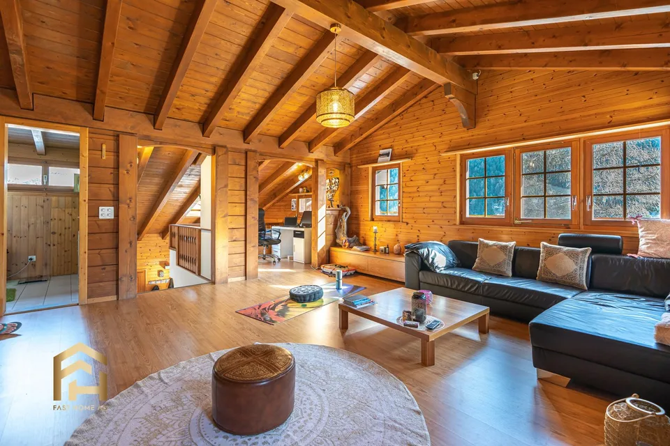 Interessantes Walliserhaus mit zwei Wohneinheiten