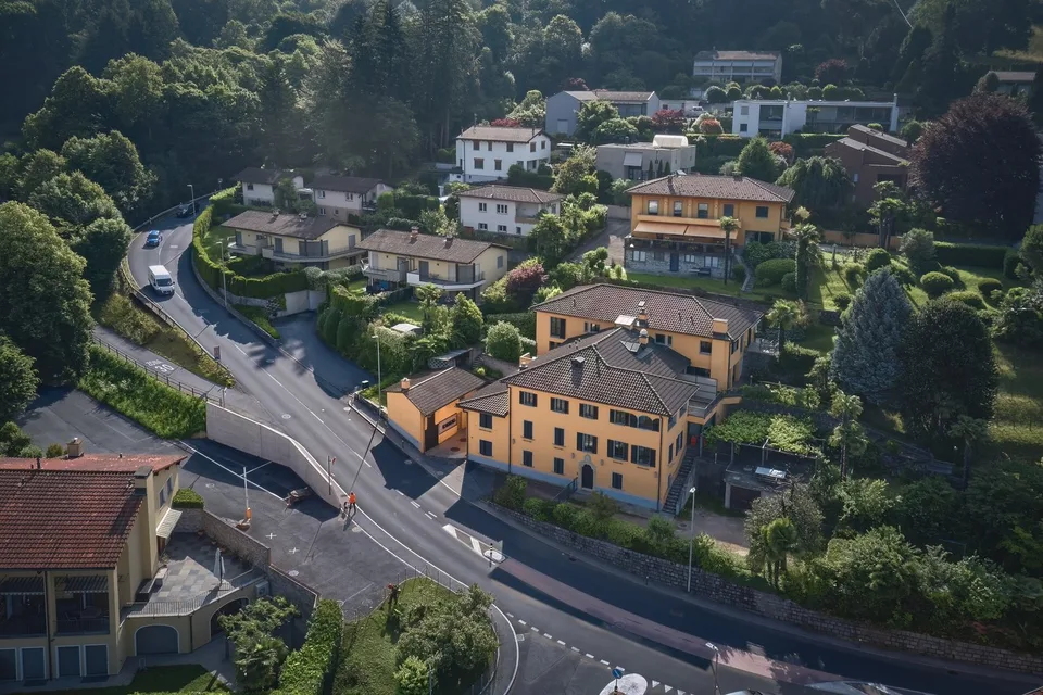 Affittasi luminoso appartamento di 6 locali a Origlio