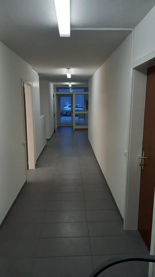 Büro oder Praxisräume an zentraler Lage, sowie Archiv und Lagerräume – Foto 8 von 8