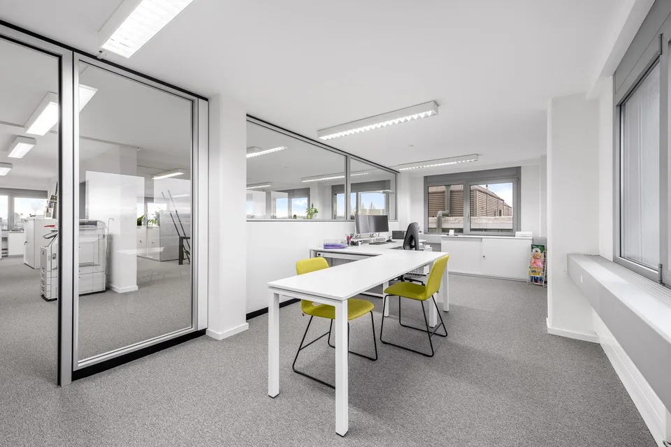 Bürofläche mit Weitblick und Potenzial
