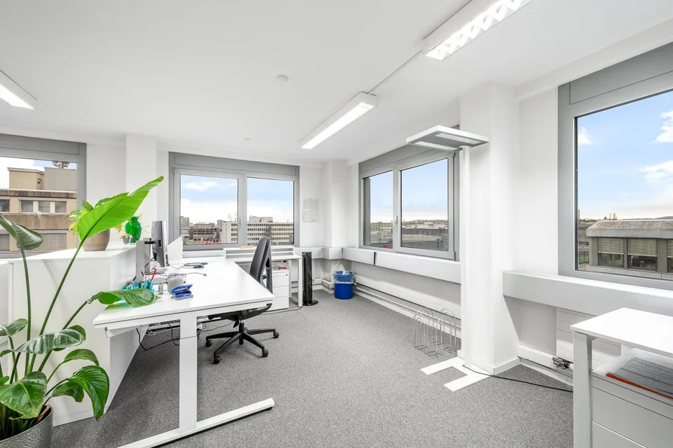 Bürofläche mit Weitblick und Potenzial