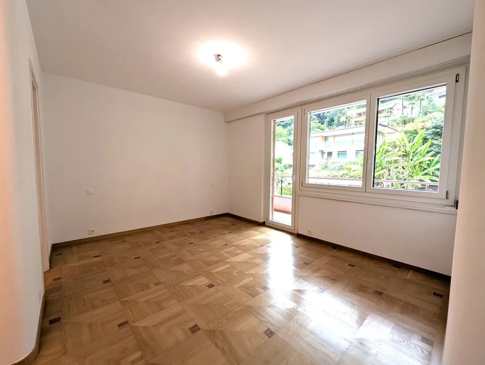 Modernes und elegantes Ferien-Penthouse direkt am See mit Bootsliegeplatz – Foto 15 von 23