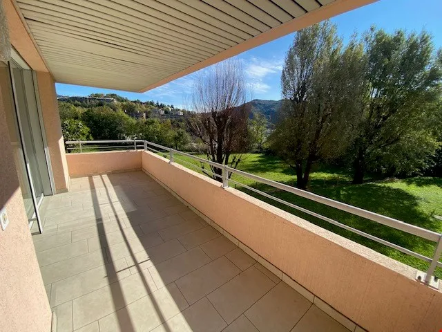 Helles 3.5-Zimmer-Wohnung in grüner Zone in Vacallo, 2. Stock – Foto 6 von 15