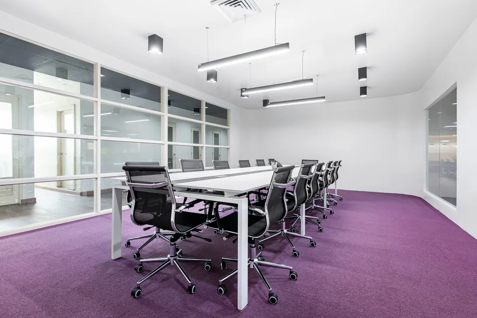 Privater Büroraum für 5 in Regus Spoom Green City, Manegg