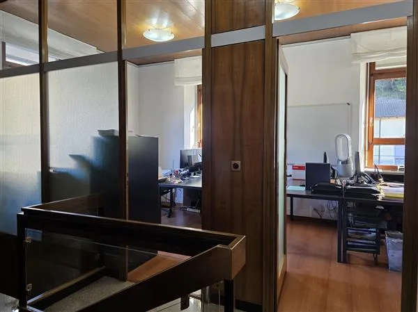 Mendrisio: Bureau 4.5 locaux – photo 6 sur 12