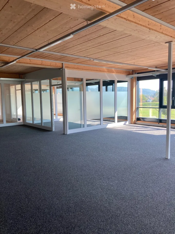 Büroräumlichkeiten? Gewerbeflächen? Neuer Firmensitz in Niederlenz bei Lenzburg?