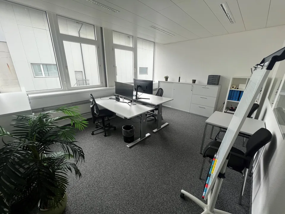 Commercial space for rent – photo 6 of 8