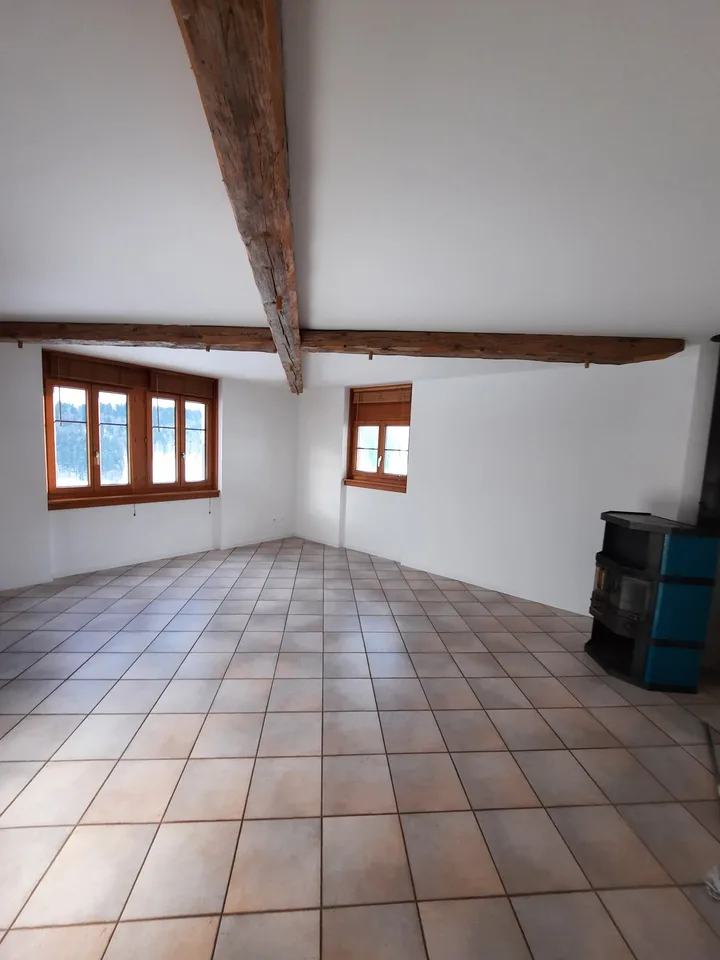 Helles 3,5-Zimmer-Wohnung im 1. Stock