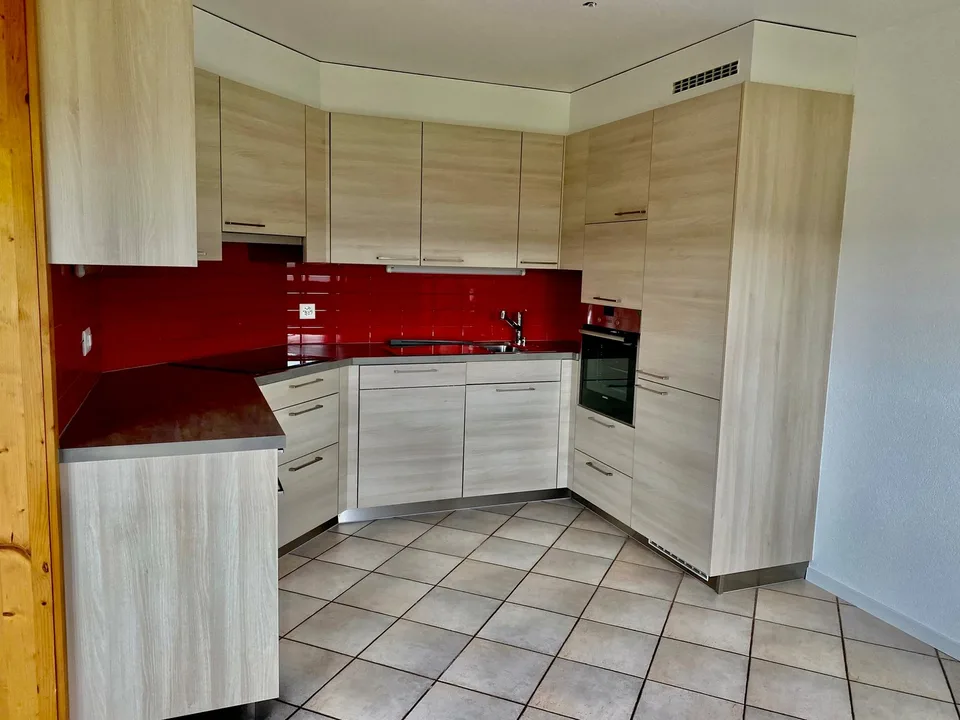 Helles 3,5-Zimmer-Wohnung im 1. Stock