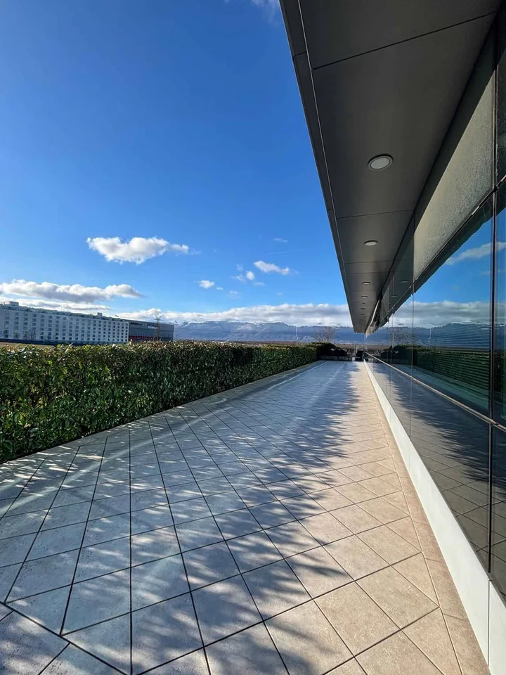 BÜROS 230 M² - Nahe Flughafen