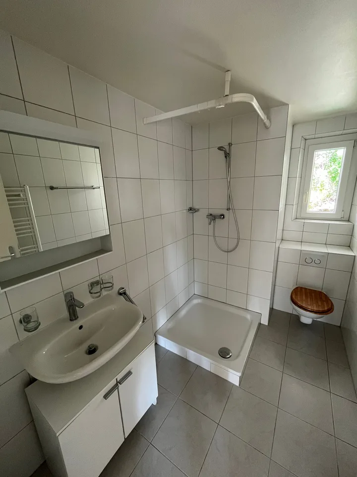 Helles 3.5-Zimmer-Wohnung mit Balkon in Neuchâtel