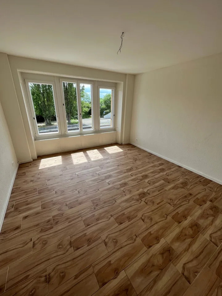 Helles 3.5-Zimmer-Wohnung mit Balkon in Neuchâtel