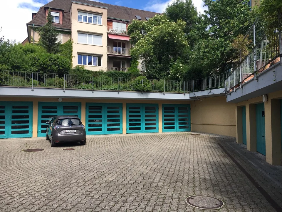 Garagenbox befristet zu vermieten