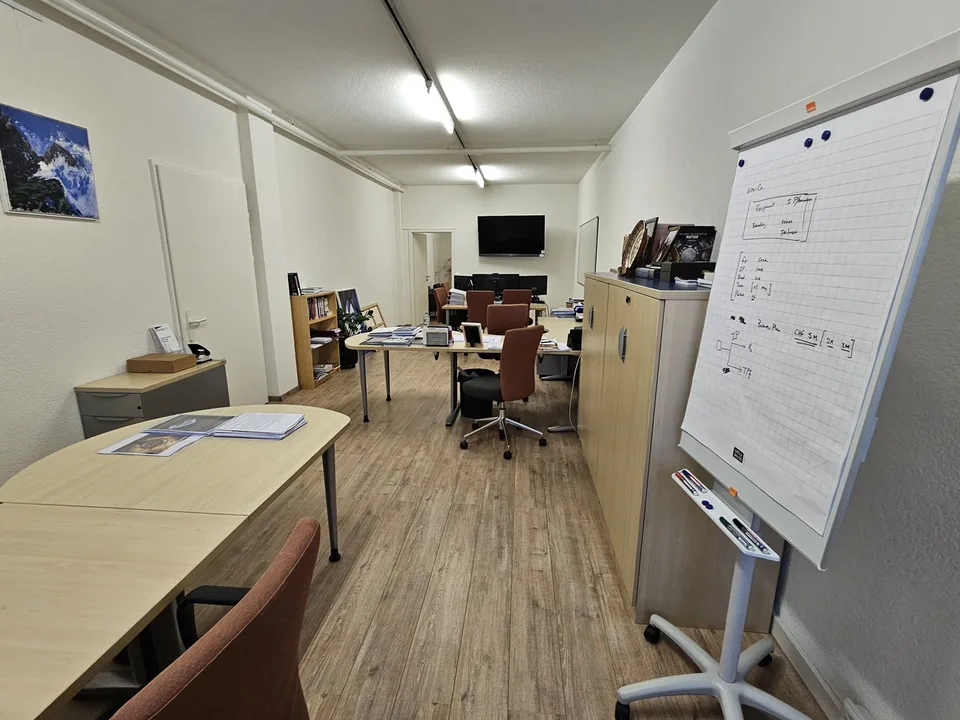 A louer surface administrative complètement aménagée