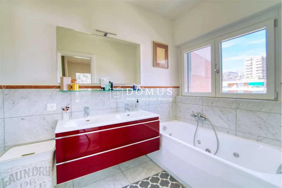 Esclusivo attico con terrazza e piscina sul tetto – foto 8 di 13