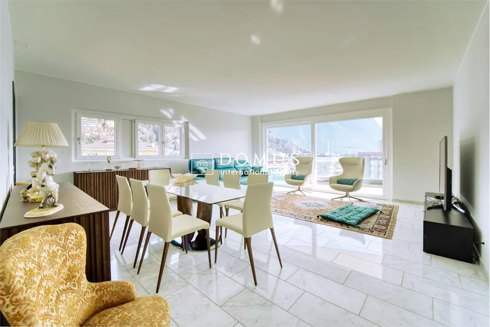 Penthouse exclusif avec terrasse sur le toit et piscine