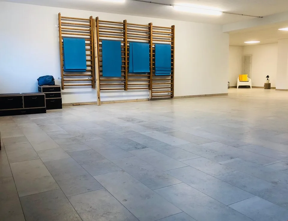BUREAUX, CABINETS MEDICAUX/THERAPIE, INSTITUTS, etc. – foto 15 di 17