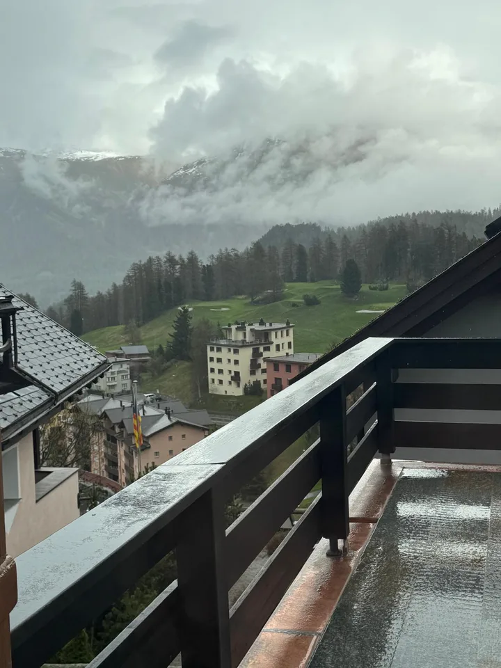 Retraite de luxe : appartement spacieux de 180 m² avec jardin, SPA et local à skis