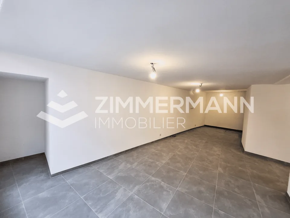 Arcata commerciale di circa 59 m² a Bex