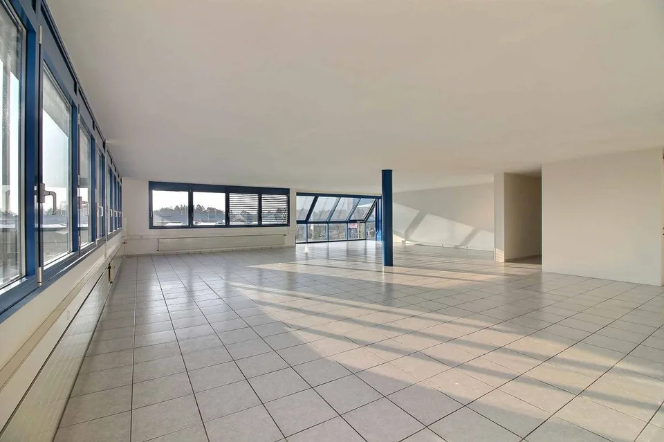 Schöne Gewerbefläche ideal in Gland gelegen – Foto 6 von 9