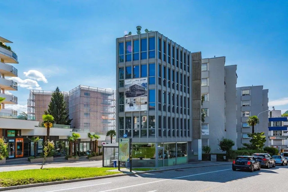 AFFITTASI UFFICIO IN ZONA MOLTO SERVITA