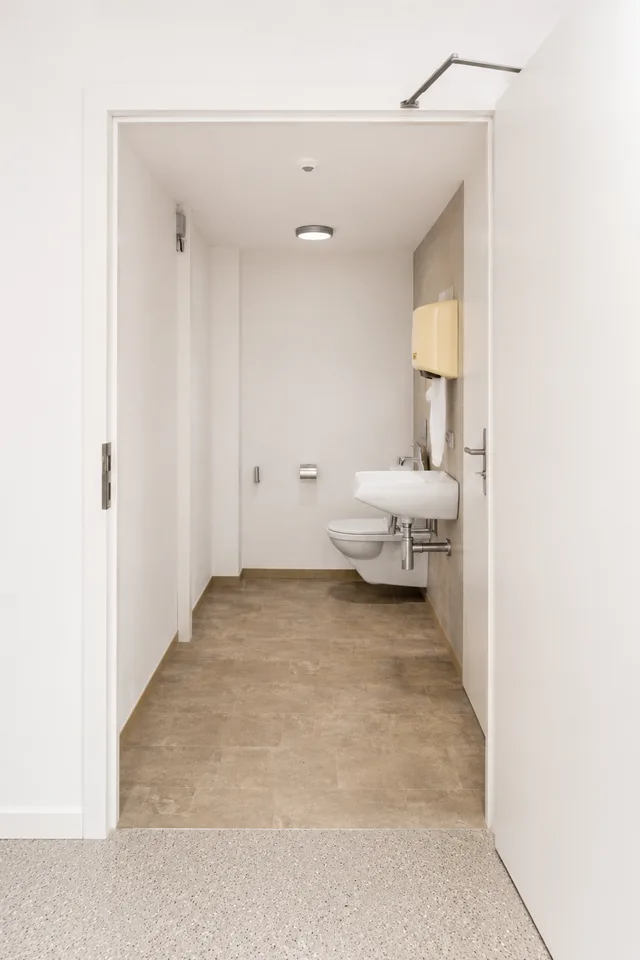 Espace commercial attrayant sur la Bahnhofstrasse à St. Gallen – photo 9 sur 10