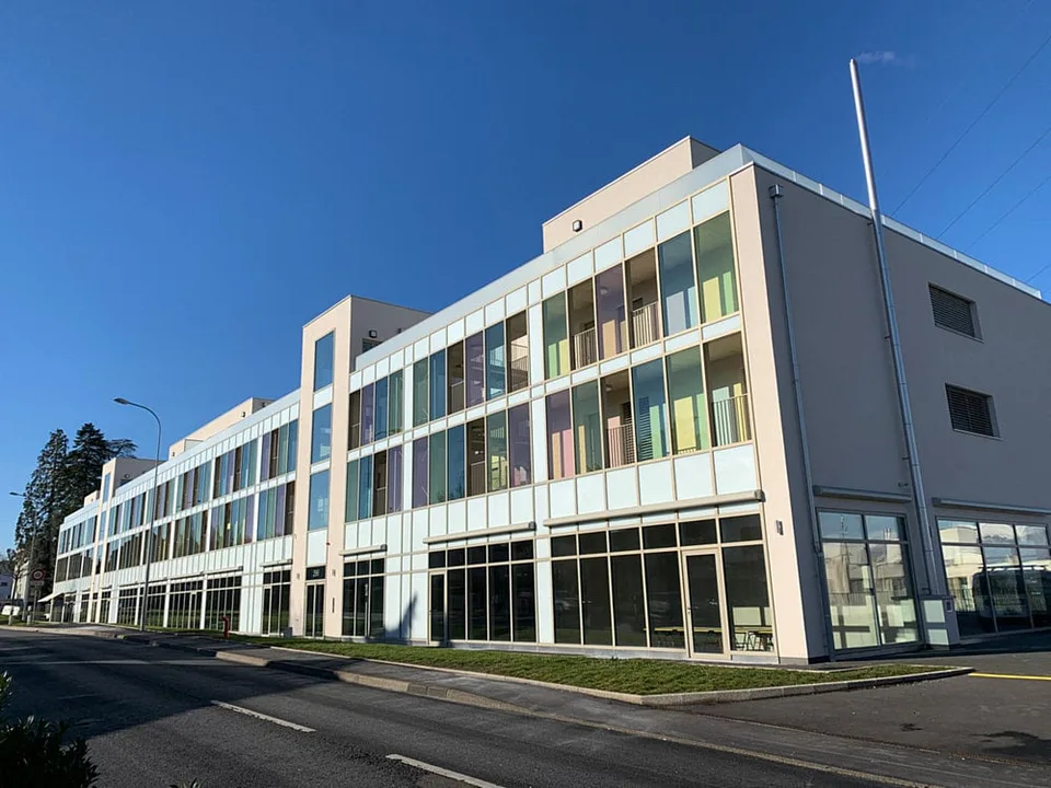 Surface commerciale de 278 m2.
