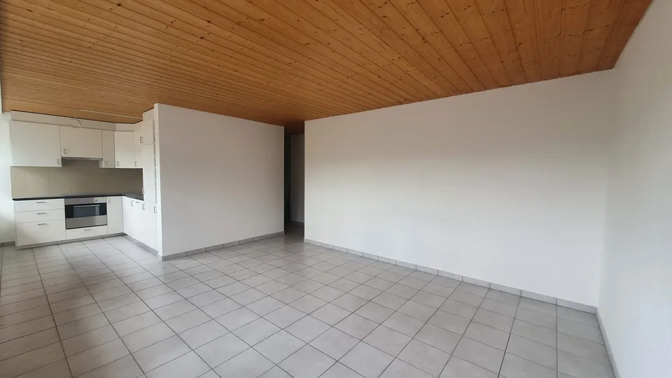 Charmanter Apartment mit 3.5 Zimmern und Balkon in Le Locle