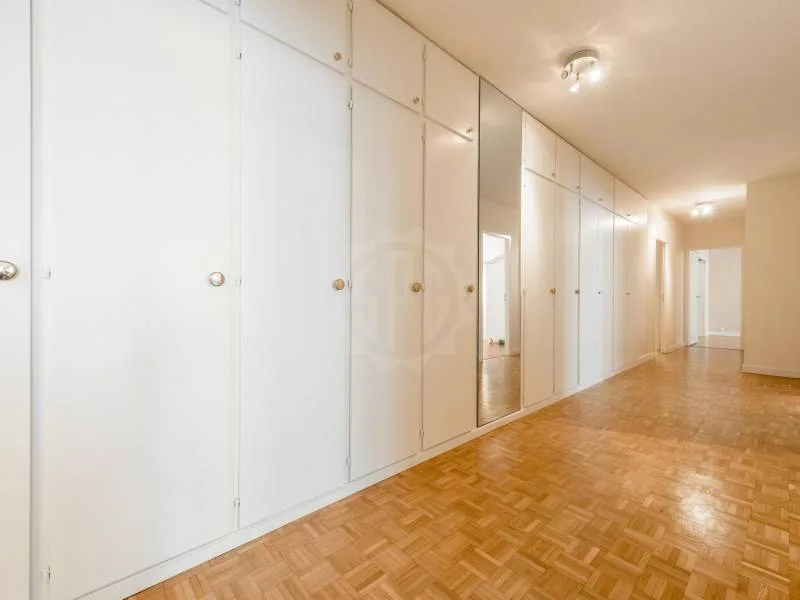 8 Zimmer Wohnung in Genève – Foto 7 von 11
