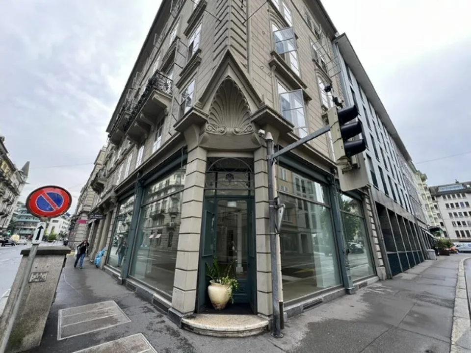 Ladenlokal im EG Ecke Süd-West